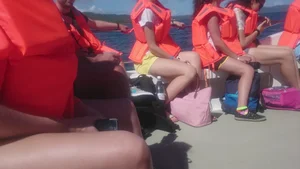 Milf in yellow shorts with vpl and a wedgie