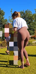 Blonde Fit Mommy - Big Cameltoe (OC)