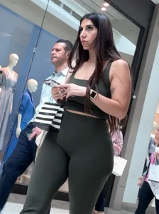 Juicy thick Latina (OC)