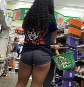 Volleyball Shorts Light skin whooty