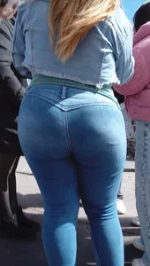 True Phat Buttcheeks In Pocketless Jeans VPL OC