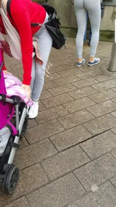 Hot Girl in Grey Tights at the ATM on the Street Creepshots Gallery