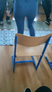 Candid college teen's booty in tight blue jeans
