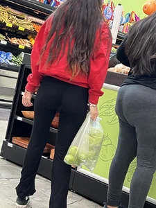 12/10 Petite college 49 fan in flares