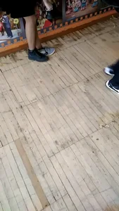 College teens legs, feet and shoeplay and dangle candid videos