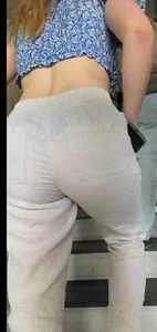 Hot girls pics with amazing ass