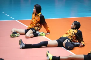 Thai candid volleyball girls