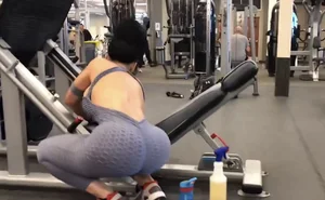 MILFS 🍑🤤