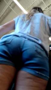 Sexy Milf in jean shorts