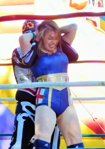 Candid wrestling girls