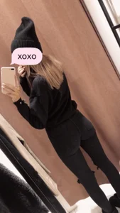 Selfies by a hot skinny girl who likes to wear leggings