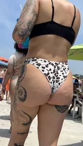 Two sexy asses