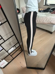 Showing her cute ass