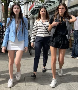 Hot babes in skirts street creepshots