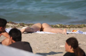 Mix of nude beach girls with sexy bodies