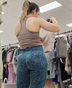 Scrumptious Ass Latina