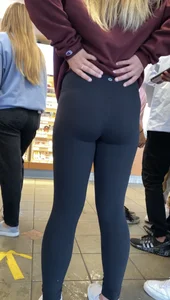 I think those are LuLu’s !??