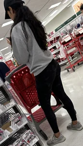 Hell of an ass in leggings on this sexy brunette milf