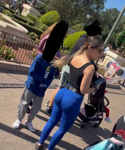 OC chick blue leggings