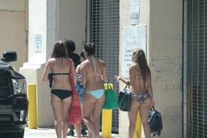 Riviera Beach, Florida tons of sexy bikini babes
