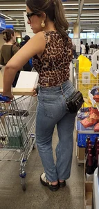 Ikea Trip 3 hot girls in tight jeans Nerdy leopard bendover faceshot smile at camera (Megapost)