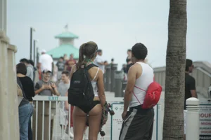 A bunch of hot bikini babes at Ft Lauderdale Florida