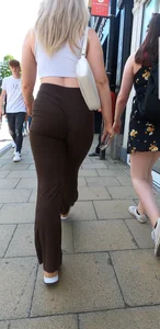 Mall Blonde Great Closeupss Too