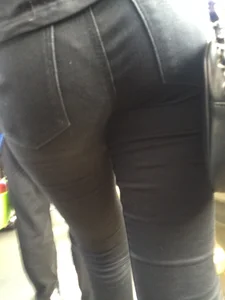 Sexy Butt in Black Jeans Public Bus Stop Creepshots