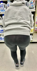 Lady w nice cheeks+VPL to match in slight transparency‼️