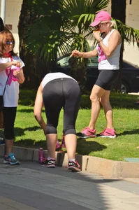 Girl in Tights Bending Over on the Street VPL Candid Photo