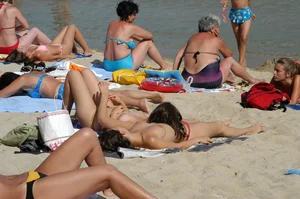 Verna topless beach girls out in the sun
