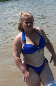Pale white pawg in tiny bikini