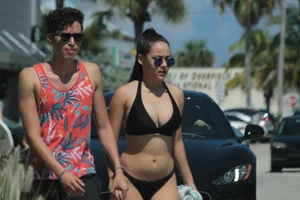 Another gallery of sexy Deerfield Beach girls in bikinis