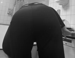 Thicc girl with a nice chubby butt