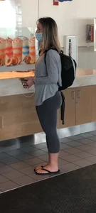 Blondie with a tight bubble butt in leggings (OC)