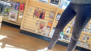 Cute Tight Blonde in Leggings