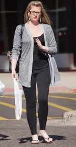 Candid girls in leggings and tights