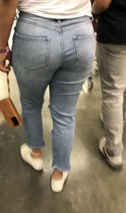 I apologize in advance for the quality (OC)