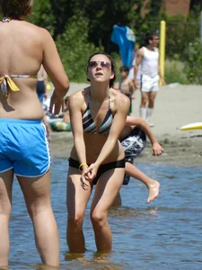 Bikini girls