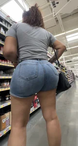 Latina Milf with a Bubble butt with jean shorts - OC