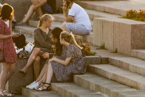 Large collection of candid girls' legs and feet in public places