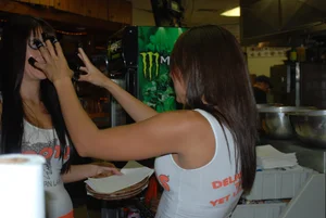 Candid sexy Hooters girls in their uniforms