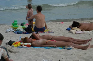 Verna topless beach girls out in the sun