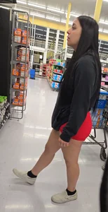 Tight athletic pink shorts Latina