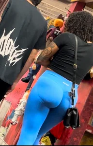 Thick ebony in blue leggings/ bonus shots