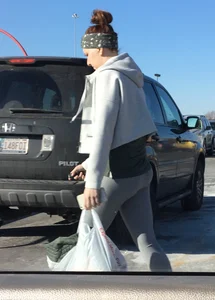 Oklahoma milf in grey leggings shopping at Target