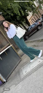 Bubble Butt In Green Pants (UP THE STAIRS + face shots)
