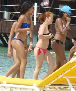 Amazing ebony ass in blue bikini with other sexy friends in bikinis