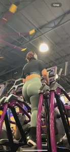 Latina in Green leggings knew I was capping