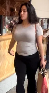 QUADRUPLE SCOOP LATINA SISTERS +face shots
